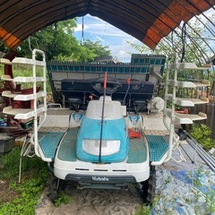 クボタ8条田植機SPU85F