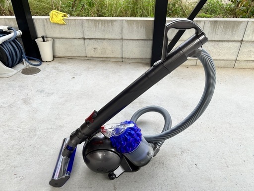 美品　動作保証品　中古　ダイソン　Dyson CY24 掃除機　フルセット　青 中古 ダイソン CY24 動作保証 中古 ダイソン Dyson CY24 掃除機 セット