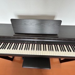 ほぼ新品　定価12万円以上　はじめてのピアノに最適　ローランド電子ピアノ RP-701