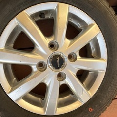 使用1シーズン　13インチ スタッドレスタイヤ ホイール付き 155/65R13 73Q