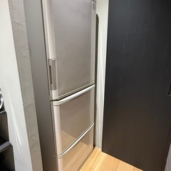 SHARP 3ドア冷蔵庫 耐震ロック付 