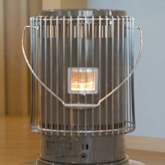 TOYOTOMI　トヨトミ　ワンシーズン使用美品　対流式ストーブ　スタンダードタイプ KS-67H