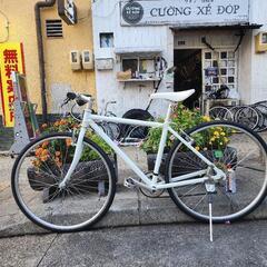 クロスバイク　ＷＥＥＫＥＮＤＢＩＫＥ　７００ｘ２８ｃ　７変速　フレーム　アルミ　白　配達可能