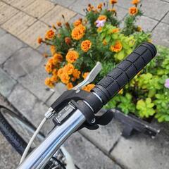 クロスバイク　ＷＥＥＫＥＮＤＢＩＫＥ　７００ｘ２８ｃ　７変速　フレーム　アルミ　白　配達可能