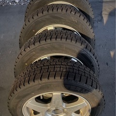 175/65R15 　ダンロップ　アルミ付きスタッドレスタイヤ