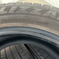 195/55R16ブリヂストン スタッドレスVRX3 アクア シエンタ ノート キューブ　フィット