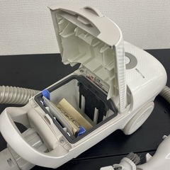 【ご来店限定】＊ Panasonic 紙パック式掃除機 2021年製＊1031-2
