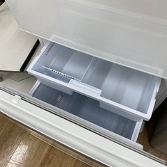 MITSUBISHIの3ドア冷蔵庫(MR-CX31A)