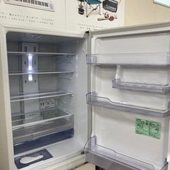 MITSUBISHIの3ドア冷蔵庫(MR-CX31A)