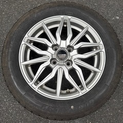 グッドイヤー　スノータイヤ 