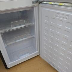 ★ジモティー割引有★ オーヤマ 2ドア冷蔵庫 130L PRP-142D-B 2021年製 中古品 