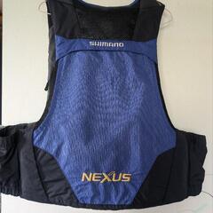 シマノ　ネクサス　ライフジャケット