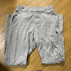 ⑤POLO グレー フレアパンツ