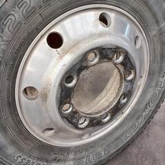 大型トラック用アルミタイヤ1本　　No.2