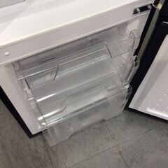 (11/9受渡済)JT9738【IRISOHYAMA/アイリスオーヤマ 2ドア冷蔵庫】2022年製 IRSD-14A-B 家電 キッチン 冷蔵冷凍庫 右開き 142L