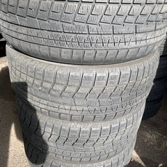 225/45/18スタッドレス 