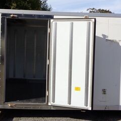 ♪八街A区SM84♪物置♪コンテナ♪内寸takasa205cm有る♪アルミ箱♪ ♪八街A区SM84♪物置♪コンテナ♪内寸takasa205cm有る♪アルミ