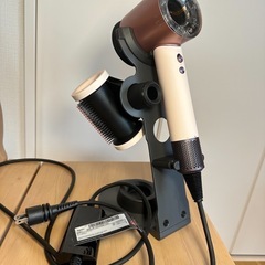 【美品】ダイソン　ドライヤー