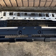 ハイエースナロー　essexフロントバンパーバンパーガード　マッドブラック