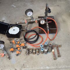 水圧ポンプと記録計