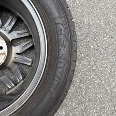 グッドイヤー　スノータイヤ 