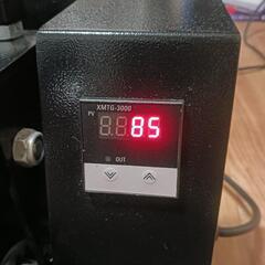 ヒートプレス機　二枚貝式　DIY　熱圧着