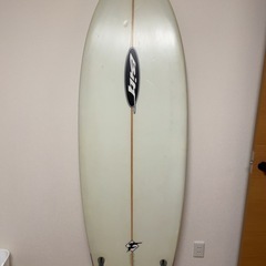 BILT ビルトサーフボード　6.4  47.7L