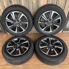 タイヤ　トヨタ　ヴォクシー80 純正タイヤホイール　