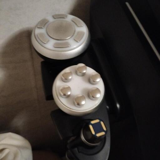 家庭用振動マシーン QUTONESS シェイプアップ ウェーブスライダー 限定