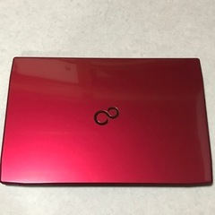 336 サクサク快適✨Core i7‼︎美品✨人気のレッド✨FUJITSUノートパソコン　メモリ8GB SSD500GB 336 サクサク快適✨Core i7‼︎美品✨人気のレッド✨FUJITSUノート