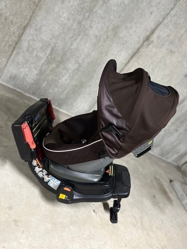 ♥️コンビ 新生児対応 360度回転 チャイルドシート ネセルターン