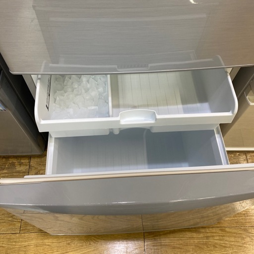 スリム?TOSHIBA 375.L冷蔵庫 2014年製 GR-E38N 自動製氷? 3ドア 真ん中野菜