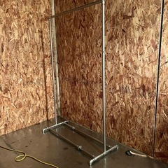 メタルハンガーラック