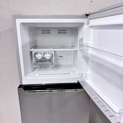  20292  大容量 2D冷蔵庫 Hisense  227L ◆大阪市内・東大阪市他 6,000円以上ご購入で無料配達いたします！◆ ※京都・高槻・枚方方面◆神戸・西宮・尼崎方面◆生駒方面、大阪南部方面　それぞれ条件付き無料配送あり！            