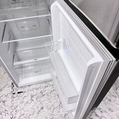  20292  大容量 2D冷蔵庫 Hisense  227L ◆大阪市内・東大阪市他 6,000円以上ご購入で無料配達いたします！◆ ※京都・高槻・枚方方面◆神戸・西宮・尼崎方面◆生駒方面、大阪南部方面　それぞれ条件付き無料配送あり！            