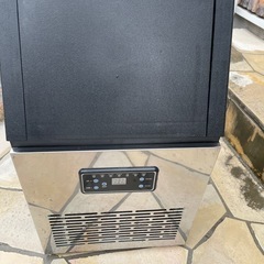 SK-30F 商業用製氷機 60kg/日