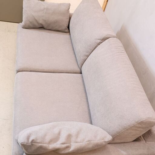 トレファク名古屋徳重】グレー×ナチュラルの二人掛けソファーのご紹介！