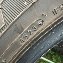 ダンロップ　265-60-18