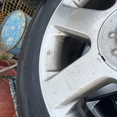 215/60r17日産純正スノータイヤ