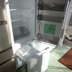 TOSHIBA　２０２３年　１５３L冷蔵庫　お買い得品　お支払いは現金のみ。