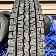 155/80R14 LT ダンロップ ウィンターマックス スタッドレスタイヤ 2022年製 9部山