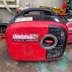 整備済shindaiwa 新ダイワ iEG1600M インバーター発電機中古 1