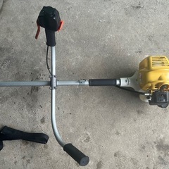 BIG M草刈機　BC26T