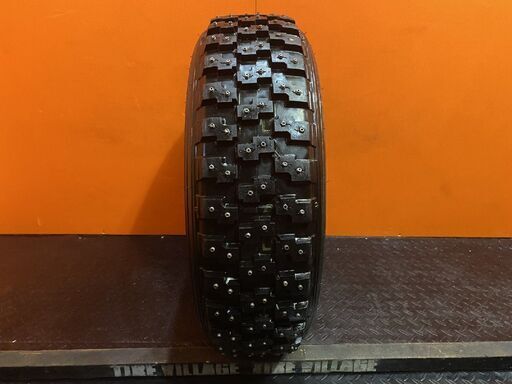 ブリヂストン バリ溝 スタッドレス 195/65R15 プリウス 入りこみ カローラ
