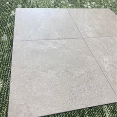 サンゲツ　フロアタイル　IS2031F 62枚　