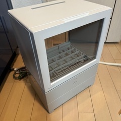 コンパクト食洗機　パナソニック  SOLOTA NP-TML1-W