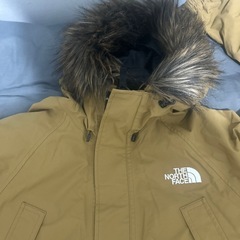 ノースフェイスのマウンテンジャンパー