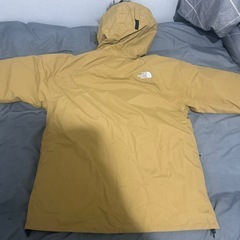 ノースフェイスのマウンテンジャンパー