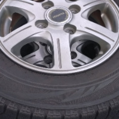 そろそろ季節に前に！値下げ🔶アルミホイル12インチ....ブリジストン！スタッドレス！145.80.12