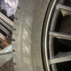  2023年スタッドレスタイヤ4本
とホイール 